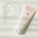 Żel peelingujący Apricot Blossom delikatny peeling do twarzy 100 ml