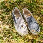 Inkkas Bee You Slip On