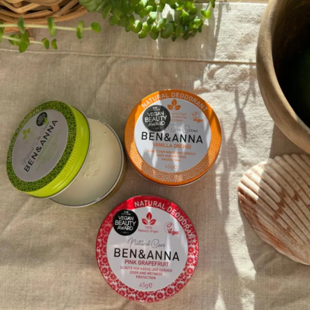 Ben & Anna Dezodorant w kremie Vanilla Orchid (45 g)