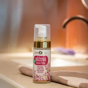 Purity Vision Bio różowa pianka oczyszczająca 90 ml