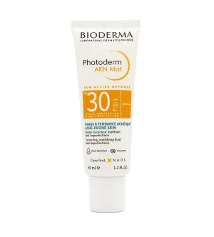 Bioderma Photoderm AKM Mat ochronny matujący fluid do twarzy SPF 30