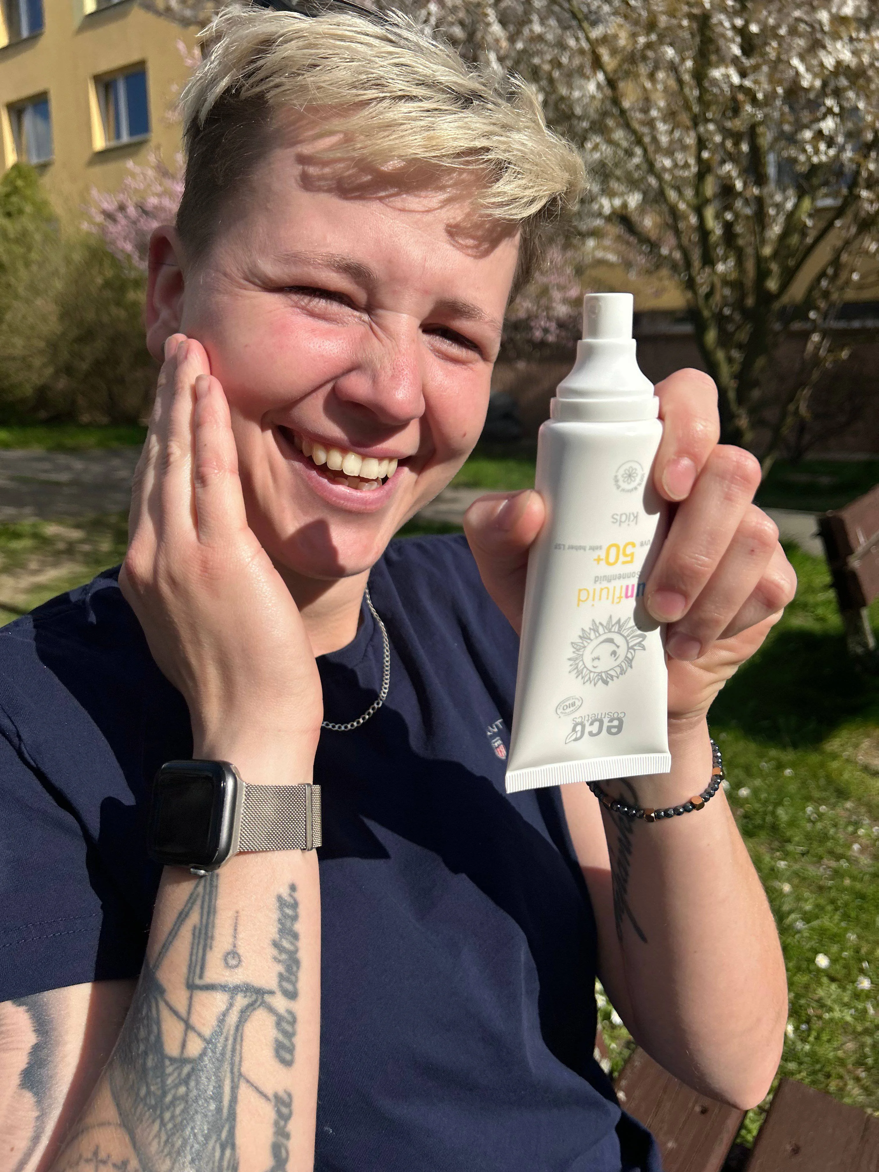 Eco Cosmetics Dziecięcy fluid przeciwsłoneczny SPF 50+ BIO (100 ml) - z naturalnym filtrem mineralnym