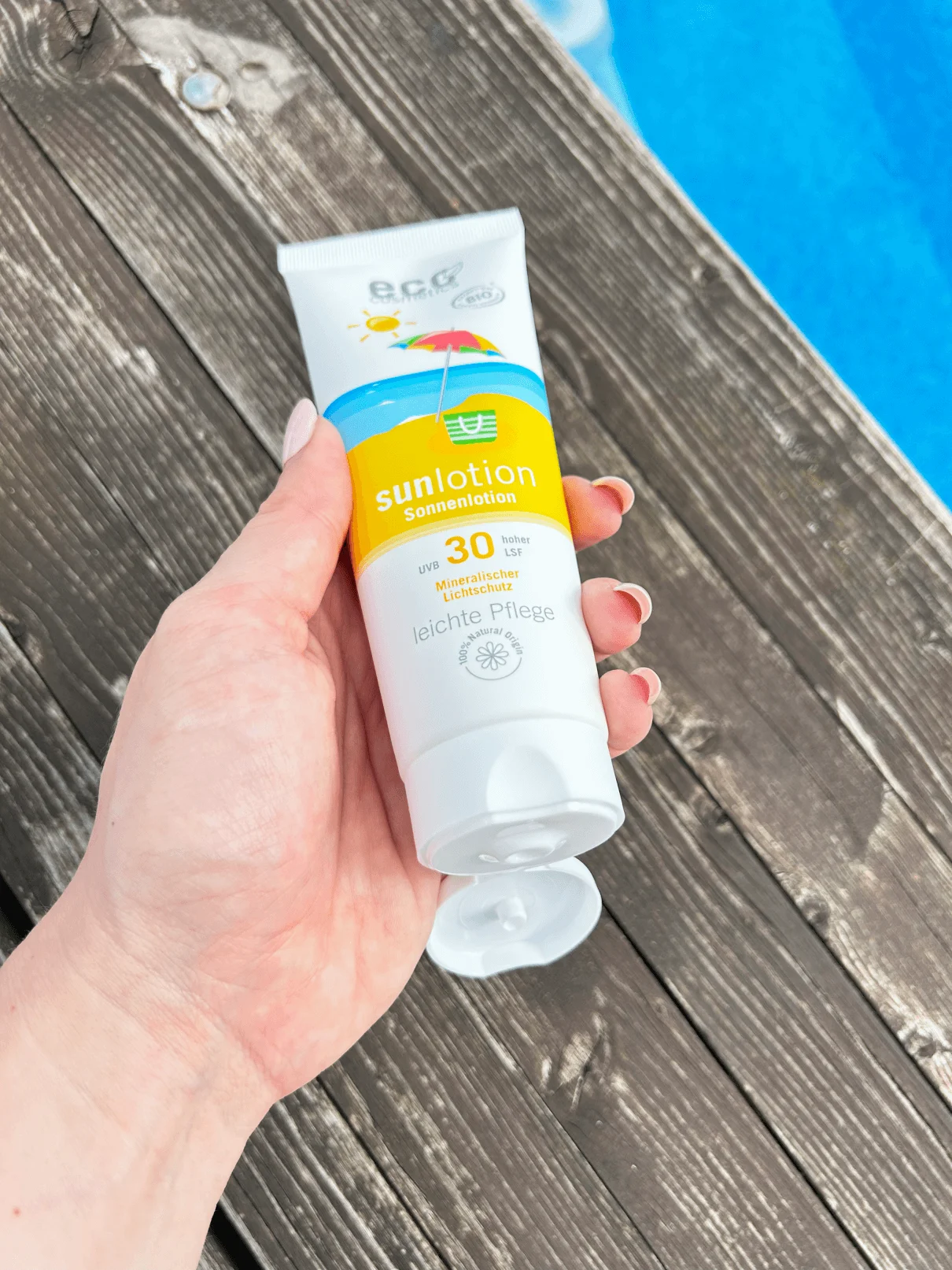 Eco Cosmetics Mleczko do opalania SPF 30 BIO (125 ml) - z tlenkiem cynku