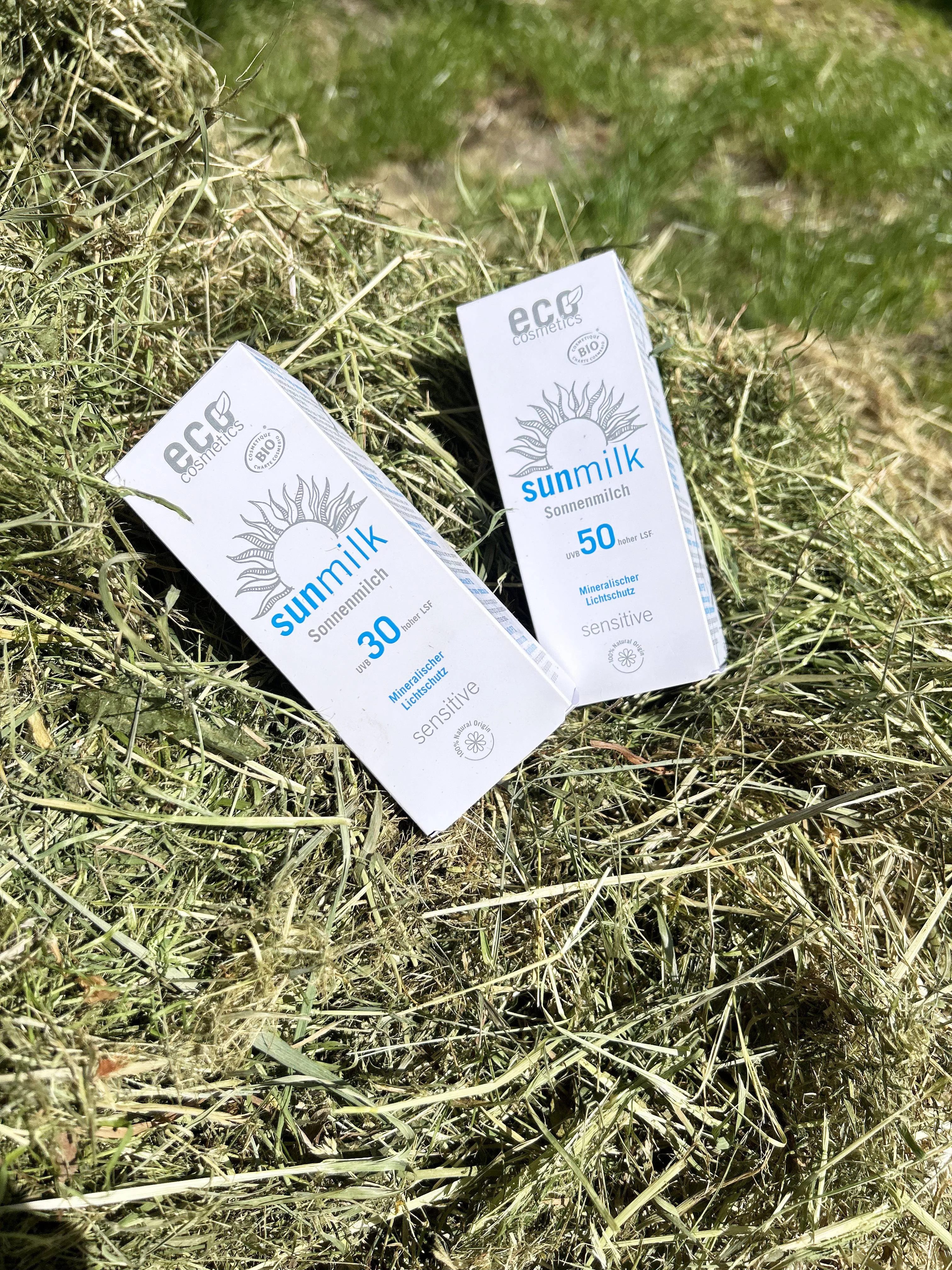 Eco Cosmetics Mleczko do opalania SPF 30 Sensitive BIO (75 ml) - z naturalnymi filtrami mineralnymi