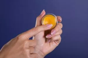 Goliate Intymny balsam regenerujący dla kobiet Vulva Care BIO (15 ml) - łagodzi podrażnienia i swędzenie