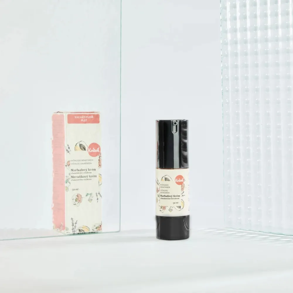Kvitok Morelowy krem na dzień do skóry wrażliwej (30 ml) - łagodzi podrażnienia i zaczerwienienia