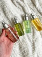 Kvitok Senses Odżywczy olejek do ciała Fruity (50 ml) – o zapachu malin, porzeczek i wanilii