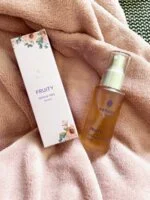 Kvitok Senses Odżywczy olejek do ciała Fruity (50 ml) – o zapachu malin, porzeczek i wanilii