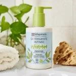 laSaponaria Ochronny żel do higieny intymnej z zieloną herbatą BIO (250 ml) - odpowiedni po porodzie i podczas menstruacji