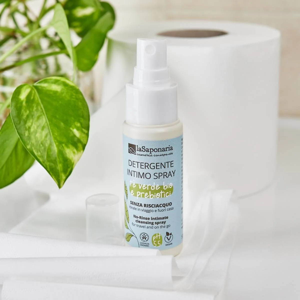 laSaponaria Intymny spray bez spłukiwania z zieloną herbatą BIO (50 ml) - szybka higiena intymna w każdej chwili i w każdym miejscu