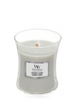 Lavender & Cedar świeca zapachowa z drewnianym knotem 275 g