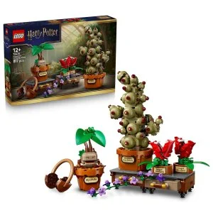 LEGO® Harry Potter™ 76474 Rośliny z lekcji zielarstwa w Hogwarcie