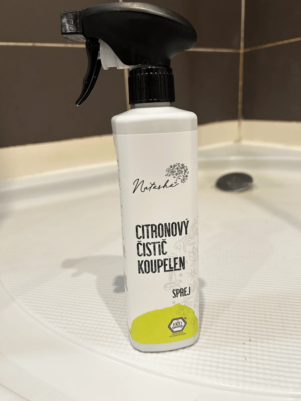 Natasha Cytrynowy środek do czyszczenia łazienek - spray (500 ml) - odpowiedni do gospodarstw domowych z twardą wodą