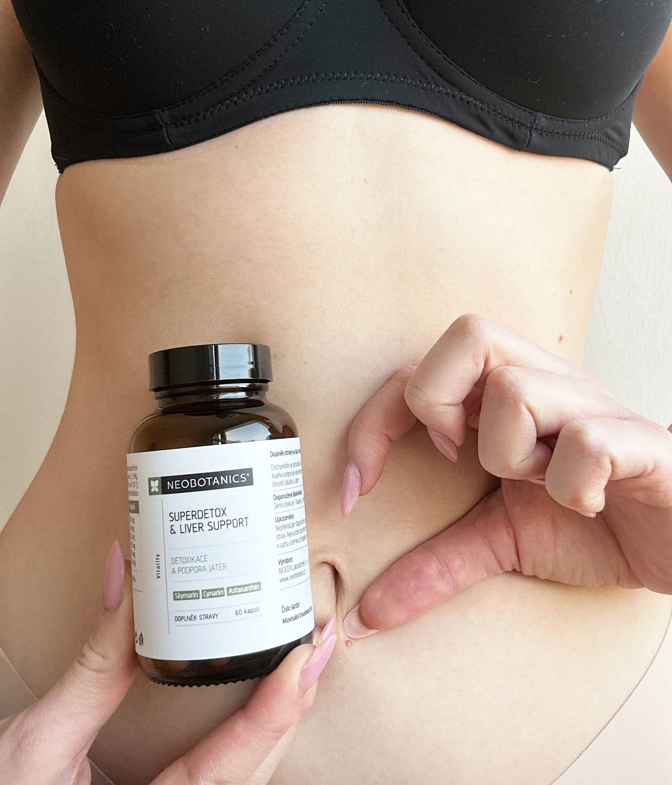 Neobotanics Superdetox & Liver Support (60 kapsułek) - detoksykacja i wsparcie wątroby
