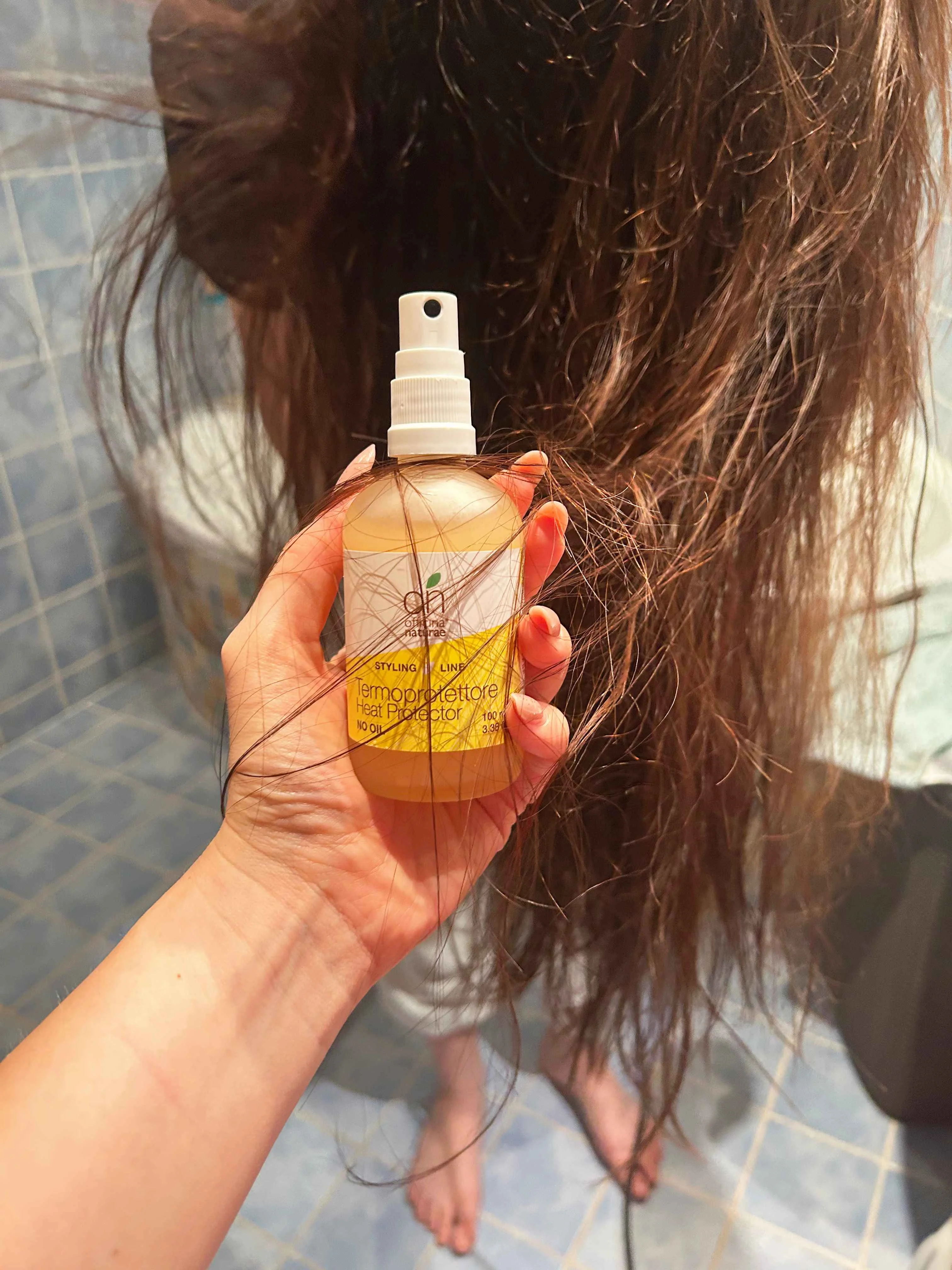 Officina Naturae Pielęgnujący spray do termoochrony włosów (100 ml) - chroni, nawilża i rozświetla włosy