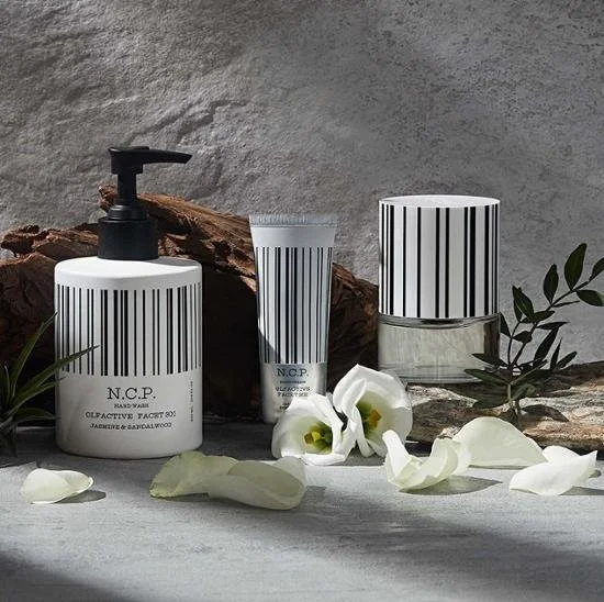Naseem Olfactive Facet 301 (10 ml + mydło do rąk 300 ml + krem do rąk 50 ml) woda perfumowana