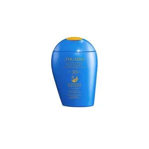 Shiseido SynchroShield Expert ochronny balsam przeciwsłoneczny do twarzy i ciała SPF 30