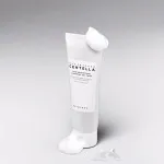 Madagascar Centella Tone Brightening Cleansing Gel Foam pieniący się żel oczyszczający do rozświetlenia i nawilżenia 125 ml