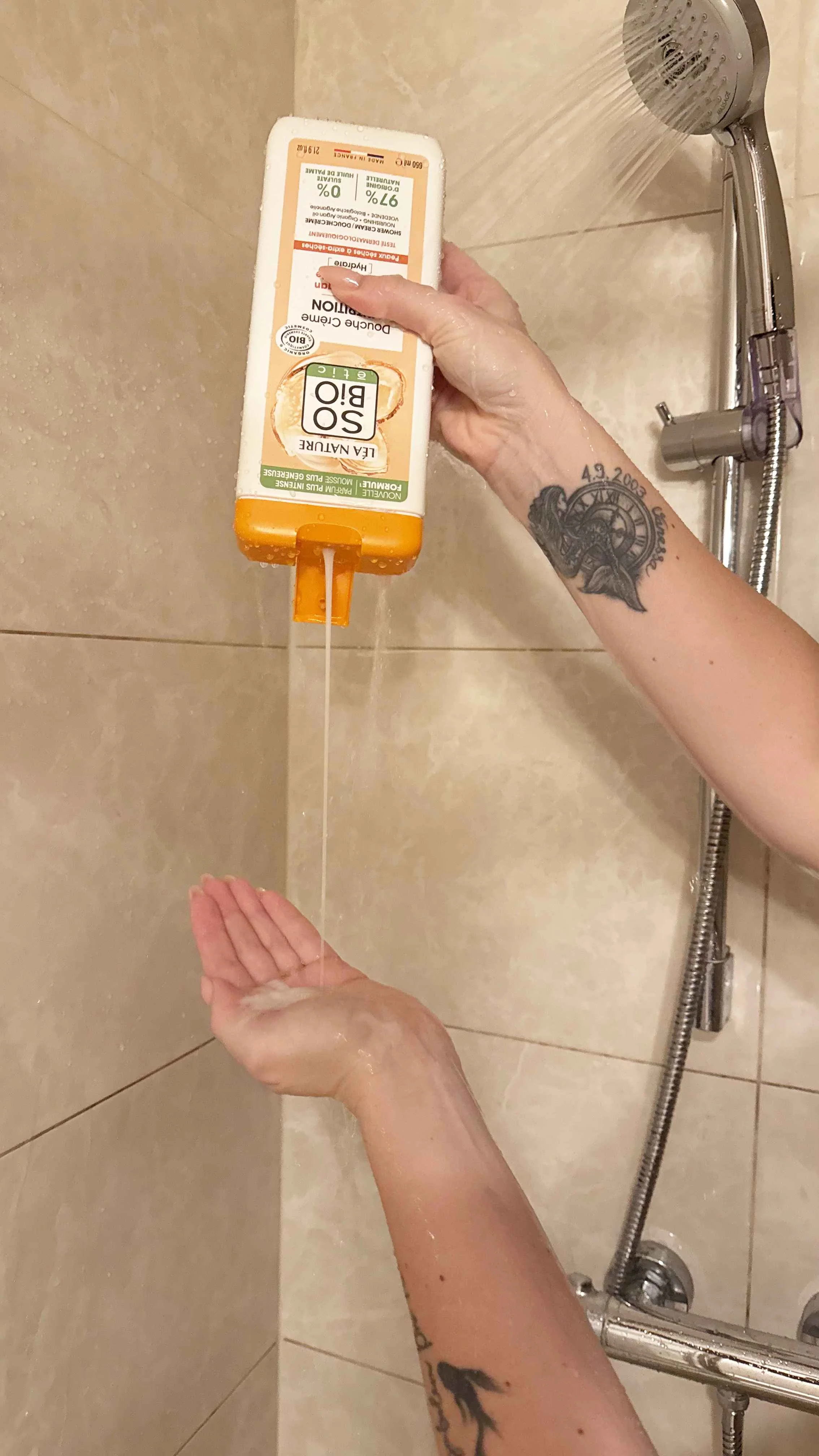 SO’BiO étic Krem pod prysznic NUTRITION z organicznym olejem arganowym BIO (650 ml) - idealny do suchej skóry