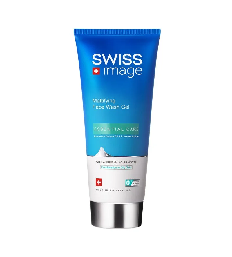 Image Essential Care głęboko oczyszczający piankowy żel do mycia twarzy zwężający pory i matujący 150 ml