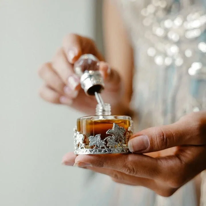 Oud Malaki Skoncentrowany olejek perfumowany U 25 ml