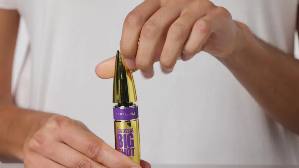 Volum'Express The Colossal Big Shot - Bardzo czarny 10 ml