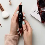 Volume Glamour Push Up wodoodporny tusz do rzęs (71 Czarny) 7 ml