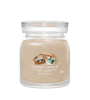 Yankee Candle Afternoon Scrapbooking Signature świeca średnia 368 g