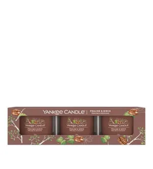 Yankee Candle Praline & Birch świeca votivna w szkle 3 x 37 g