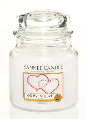 Yankee Candle Snow in Love świeca zapachowa 411 g