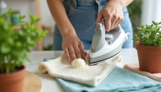 Jak wyczyścić żelazko z przypaleń za pomocą domowych sposobów