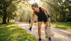 Plogging, czyli jak biegać i sprzątać przyrodę