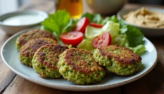 Zdrowe placki brokułowe z piekarnika polubi cała rodzina