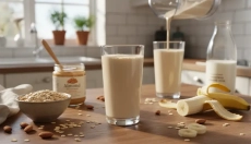 Wypróbuj domowy napój proteinowy z płatków owsianych